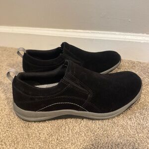 Lands End New Women 6B Black Suede All Weather Slip On Shoes